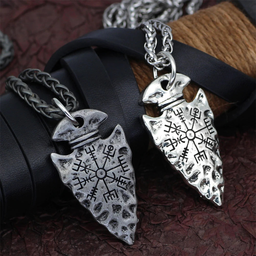 Men Viking Spear Compass Necklaces Norse Runes Amulet Helm of Awe Vegvisir Pendant Stainless Steel/Genuine Leather Chain Jewelry
