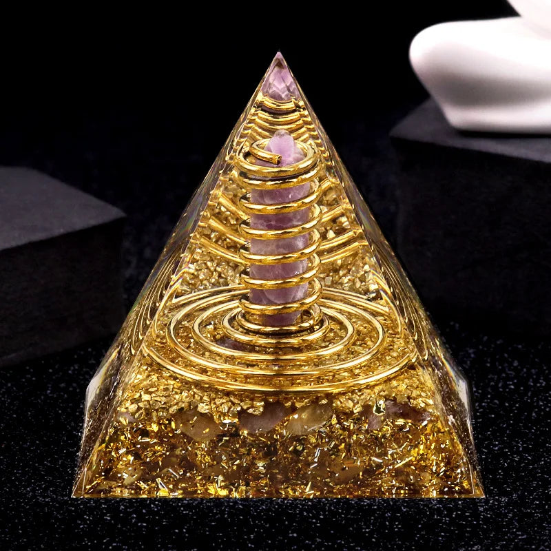 Natural Crystal Energy Generator Pyramid Peridot Gold Sandstone Reiki Healing Resin Pyramid Egyptian Room Decoration 6x6cm