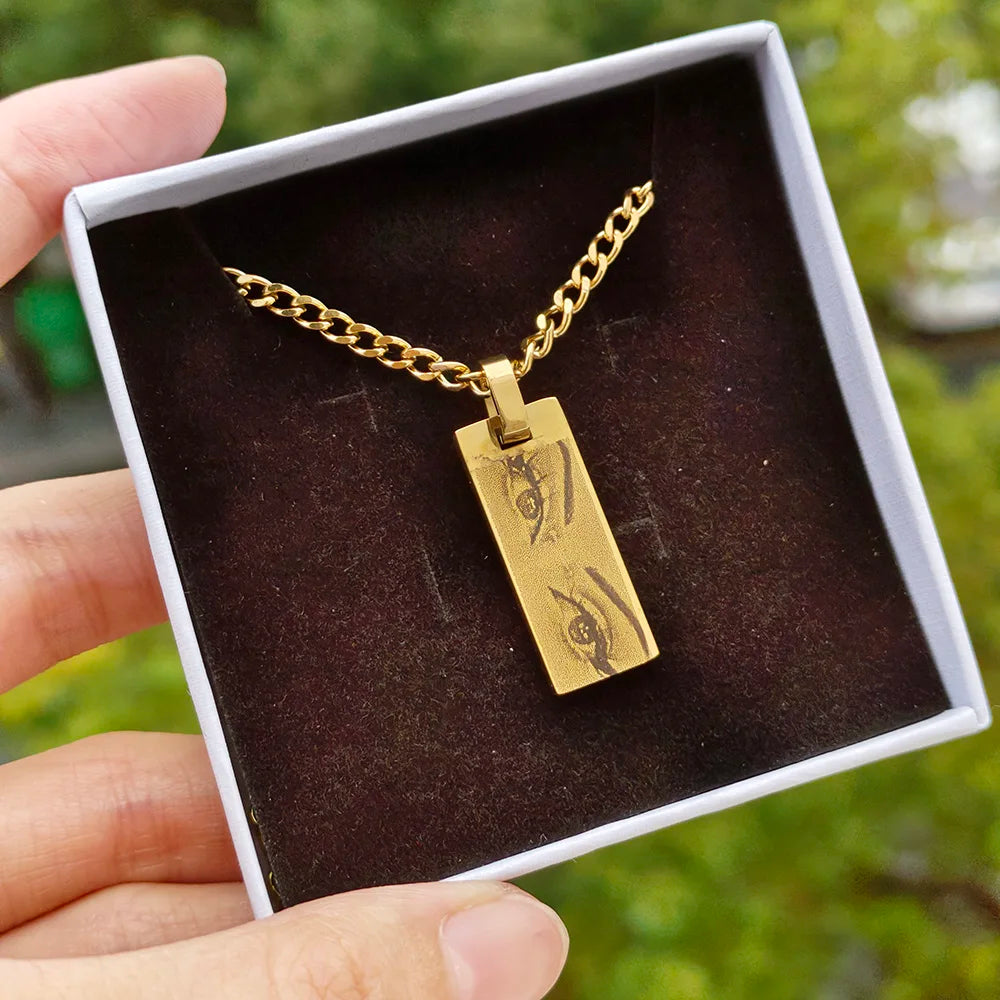 GoldButterfly Personalized Eyes Photo Couple Necklace Customized Pendant Engravable Picture Stainless Steel Gifts for Boy Friend