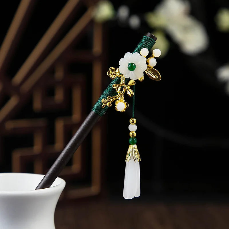 Wooden Hair Stick Chinese Style Winding Flower Hairpin With Tassel Elegant Lady Hair Clip Hair Accessories Vintage Gift