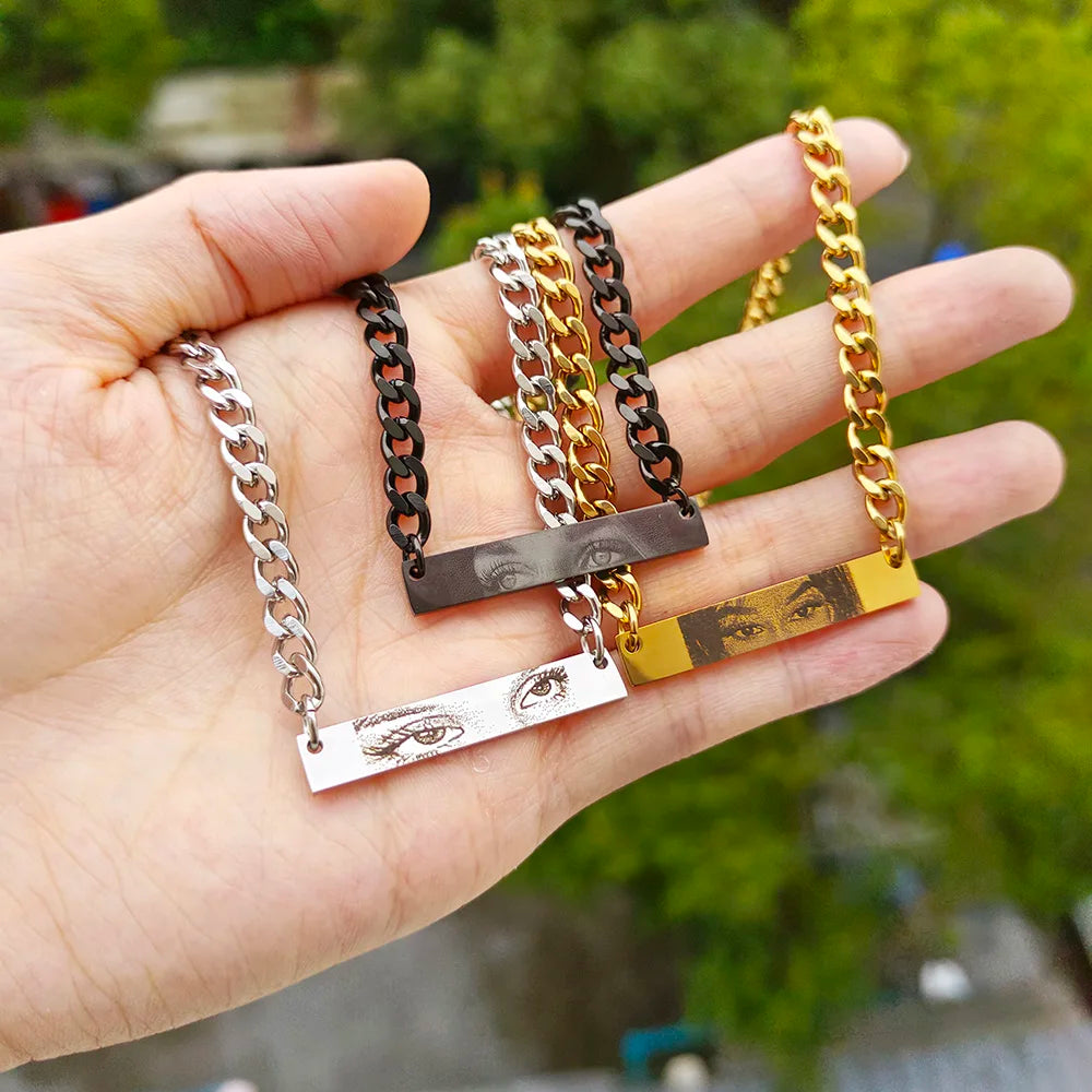 GoldButterfly Personalized Eyes Photo Couple Necklace Customized Pendant Engravable Picture Stainless Steel Gifts for Boy Friend