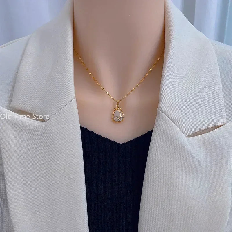 Tulip Crystal Necklace
