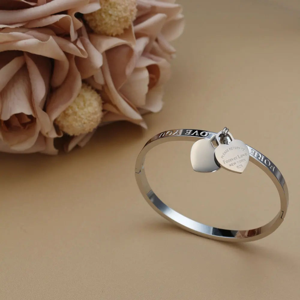 XB999 Hot Classic Stainless Steel Gold Color Bracelets & Bangles Wholesale Jewelry Fine Double Peach Heart Love Bracelets Female