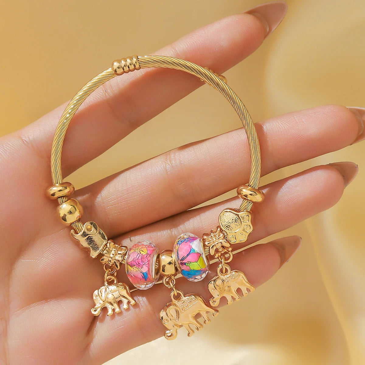 1 Women's Pan Family Style Elephant Peach Heart Life Tree Pendant Alloy Bracelet Outdoor Travel Banquet Party Festival Gift
