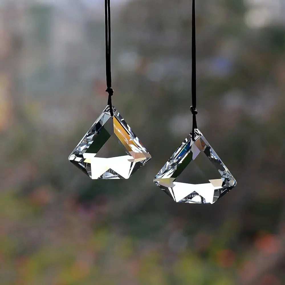 2 pcs Diamond Shaped Crystal Light Catching Prisms, Rainbow Maker for Window, Balcony, Kitchen, Garden Decoration