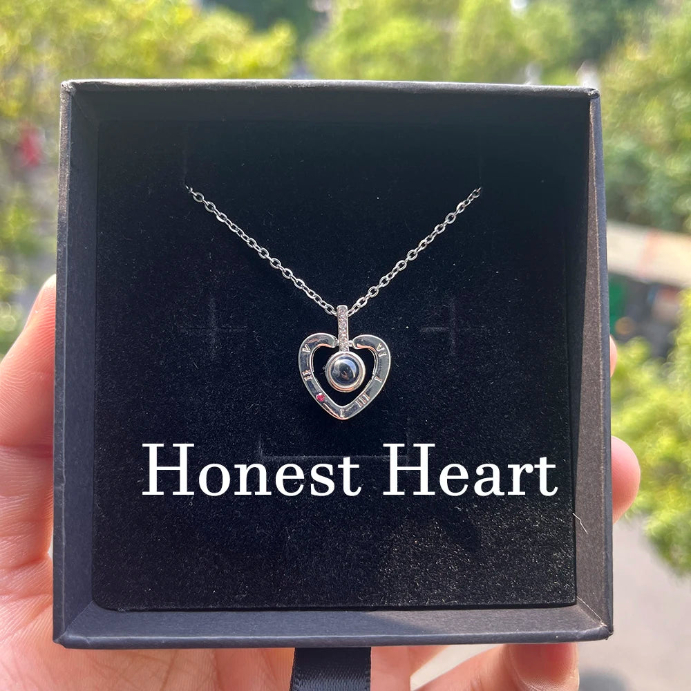 Custom Photo Projection Necklace Stainless Steel Chain Heart Flower Start Pendant DIY Picture Inside Couple Family Necklace