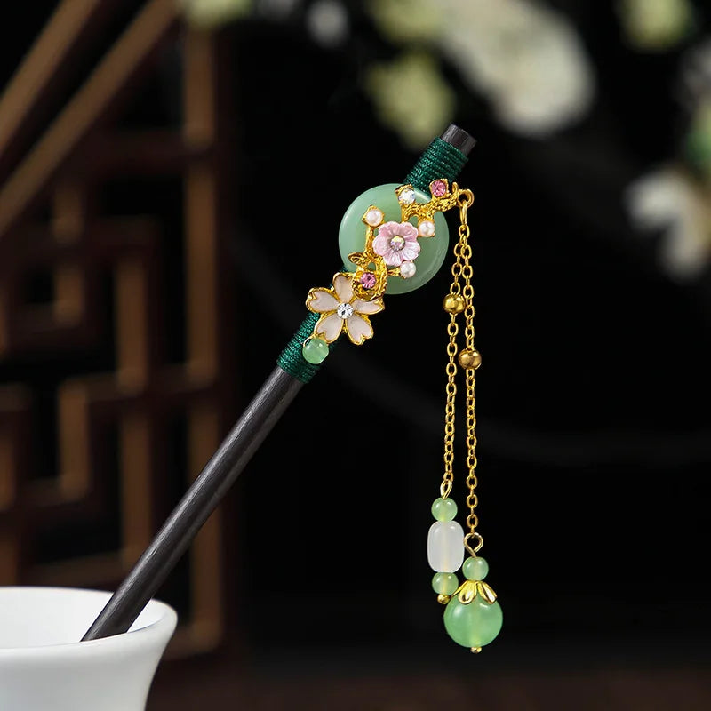 Wooden Hair Stick Chinese Style Winding Flower Hairpin With Tassel Elegant Lady Hair Clip Hair Accessories Vintage Gift
