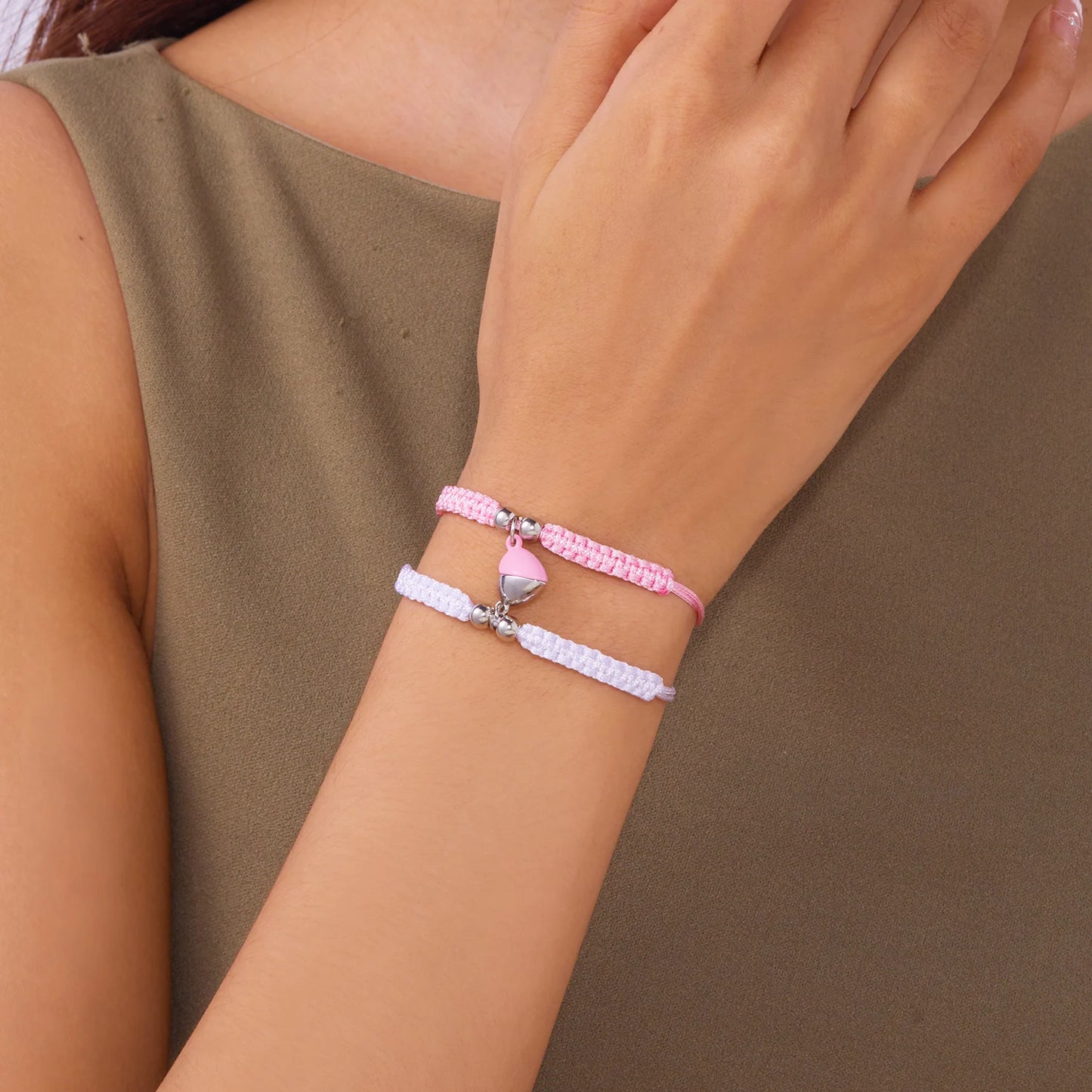 2 PCS Simple Lucky Red Rope Braided Bracelet for Women Men Romantic Heart Magnetic Couple Matching Bracelets Friendship Jewelry