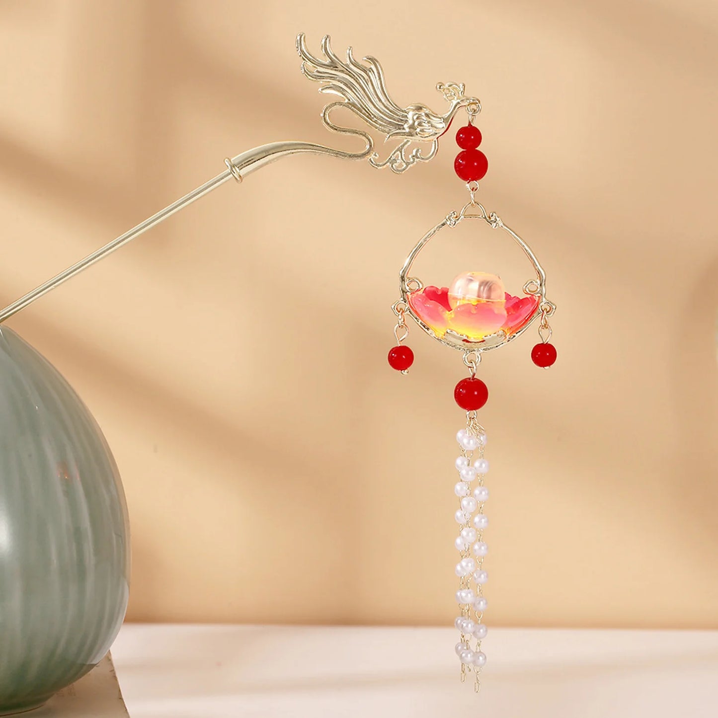 Luminous Flower Hairpin For Women Creative Lotus Emit Light Lantern Tassel Hair Stick Vintage Chinese Style Metal Hair Accessory