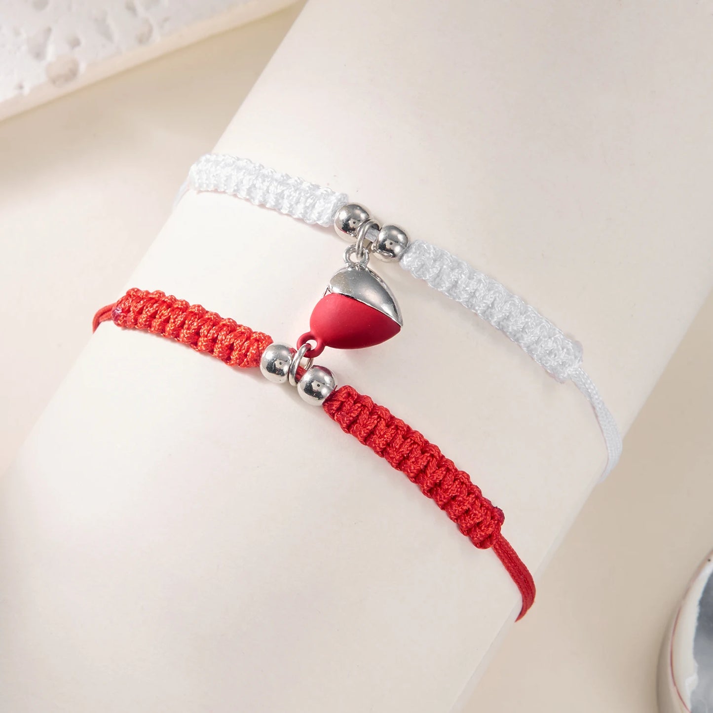 2 PCS Simple Lucky Red Rope Braided Bracelet for Women Men Romantic Heart Magnetic Couple Matching Bracelets Friendship Jewelry