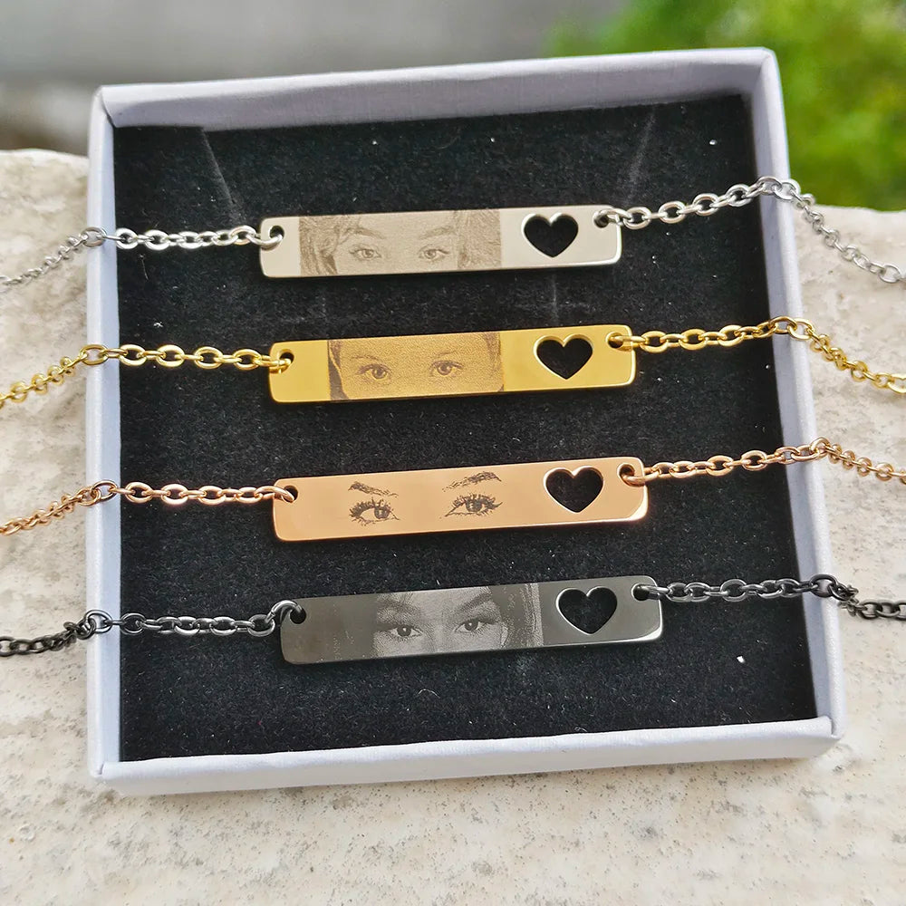 GoldButterfly Personalized Eyes Photo Couple Necklace Customized Pendant Engravable Picture Stainless Steel Gifts for Boy Friend