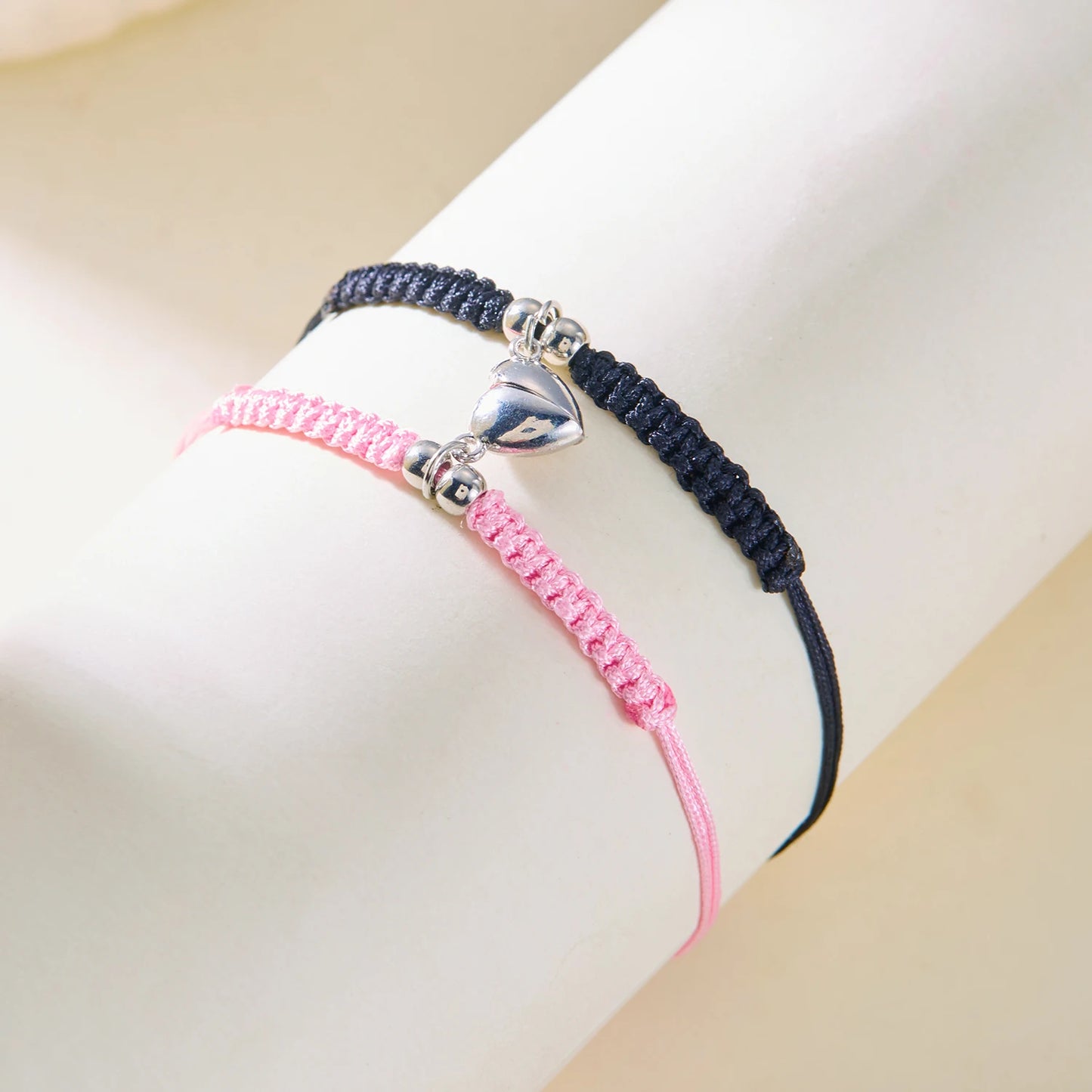 2 PCS Simple Lucky Red Rope Braided Bracelet for Women Men Romantic Heart Magnetic Couple Matching Bracelets Friendship Jewelry