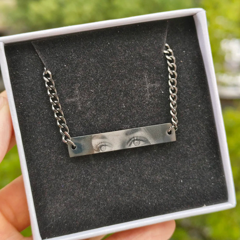 GoldButterfly Personalized Eyes Photo Couple Necklace Customized Pendant Engravable Picture Stainless Steel Gifts for Boy Friend