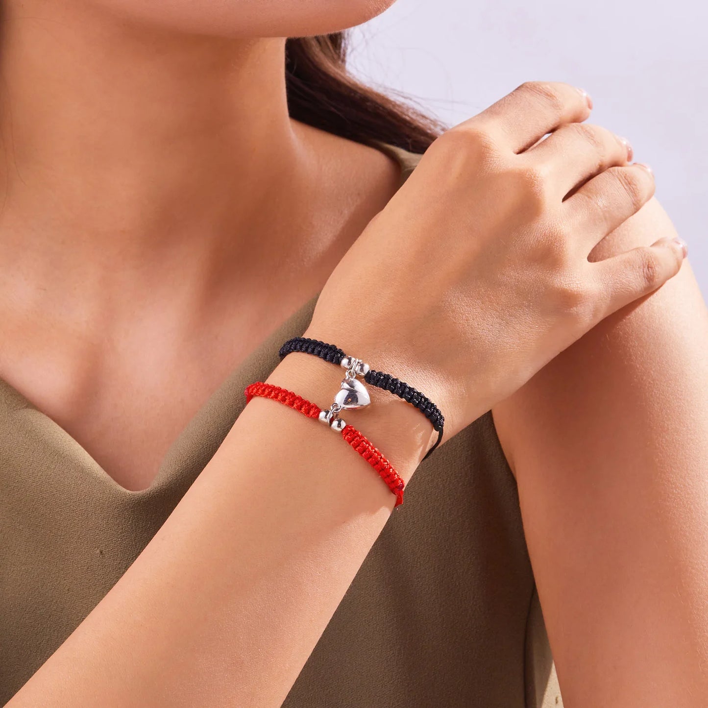 2 PCS Simple Lucky Red Rope Braided Bracelet for Women Men Romantic Heart Magnetic Couple Matching Bracelets Friendship Jewelry