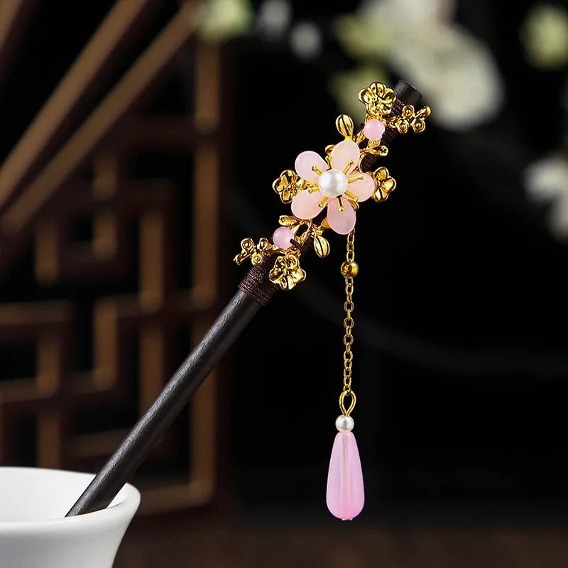 Wooden Hair Stick Chinese Style Winding Flower Hairpin With Tassel Elegant Lady Hair Clip Hair Accessories Vintage Gift