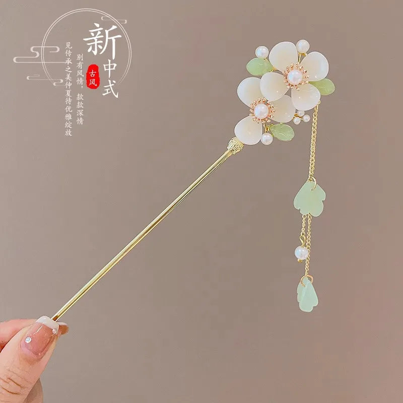 Elegant Chinese Style Hair Accessory Romantic Enameled Flower Tassel Hair Clip Alloy Jewelry Hairpin For Women Fashion Hairpin