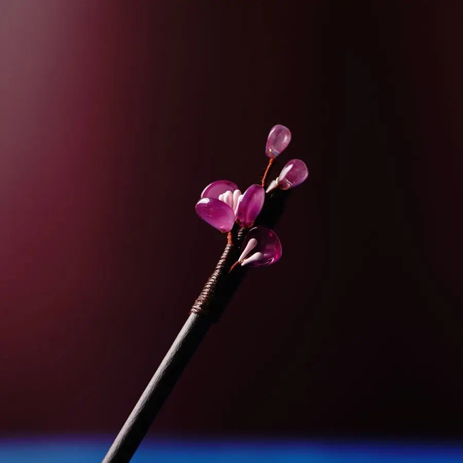 Ancient Style Magnolia Hairpin Artificial Transparent Glass Flower Tassel Hair Stick Wooden Simple Updo Hairpin New Year Gifts