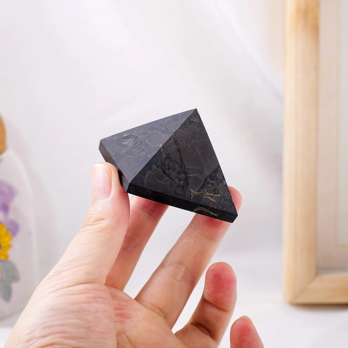 1pc Natural Crystal Russian Shungite Pyramid Raw Stone Polished Four Sided Tower Home Desktop Decoration Feng Shui Ornament